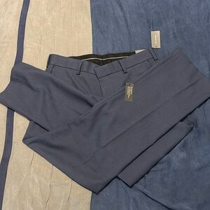 NWT Men’s Dress Navy blue dress pants - 32 x 29